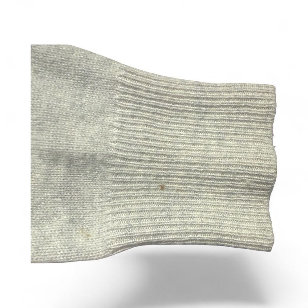 27 Miles Malibu V-Neck Sweater with Red Hearts - Picture 3 of 3
